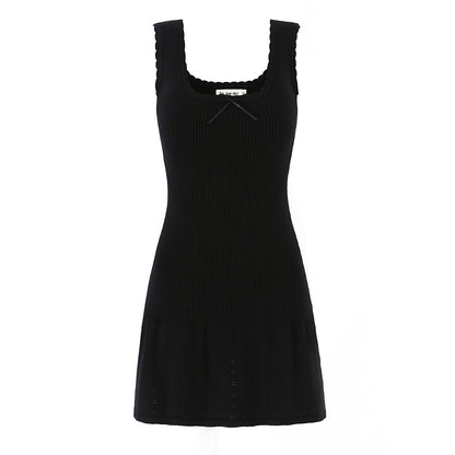 Waist up sleeveless dress